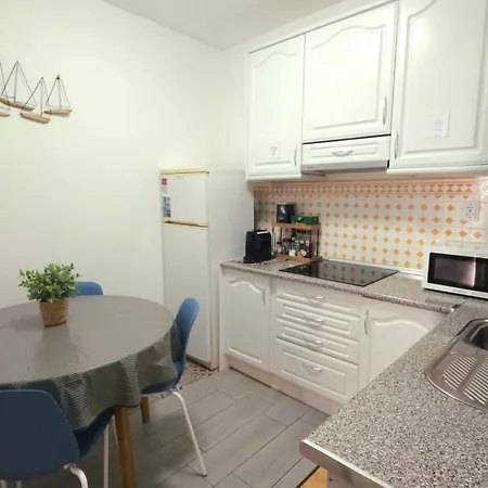 Aura Apartment *
