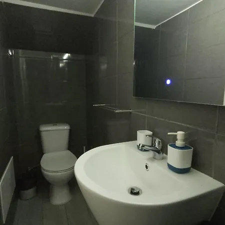 Apartment Aura *